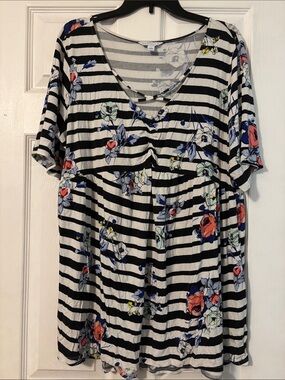 Striped Floral V-Neck Tunic Top in Black, White & Coral